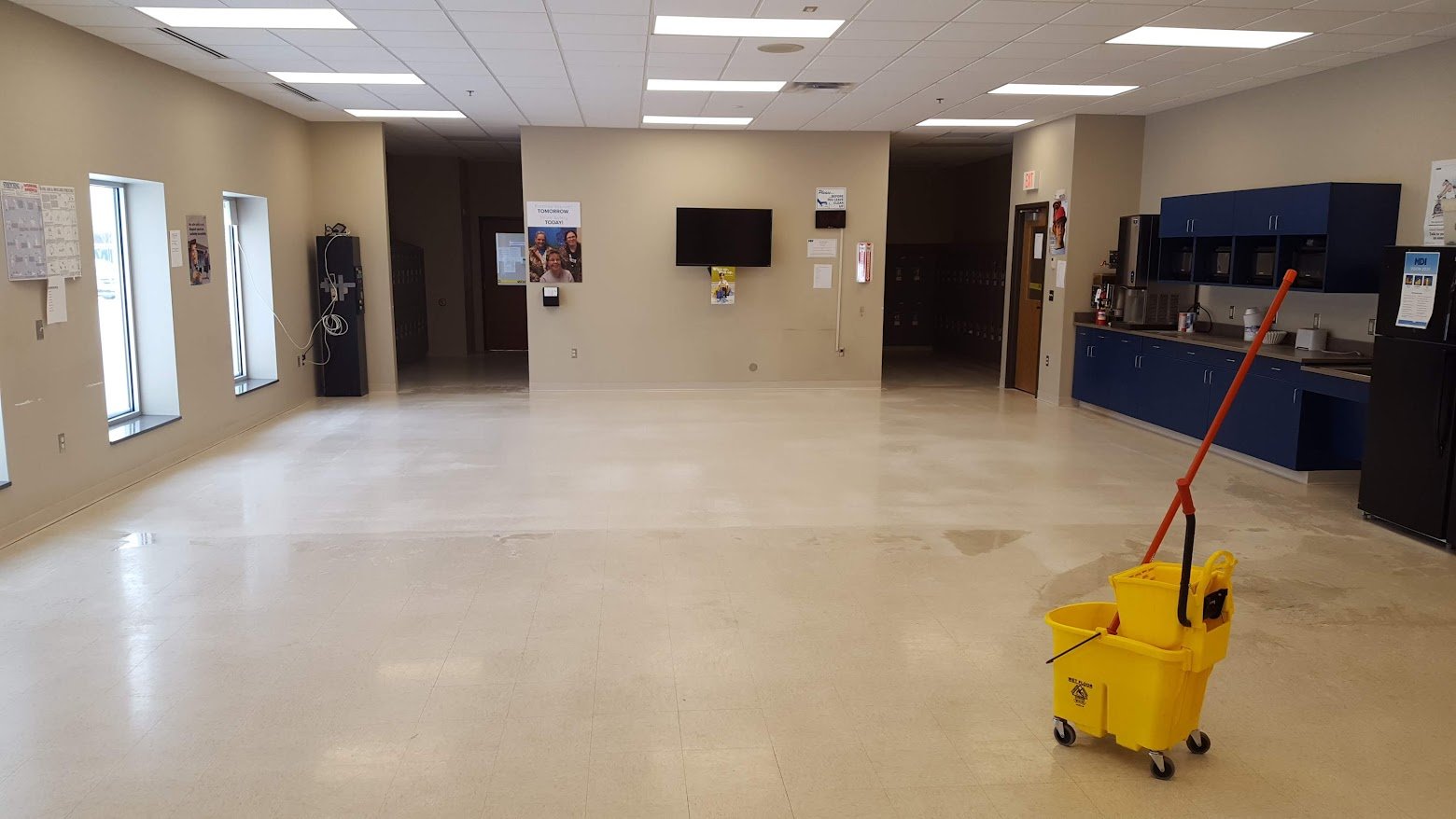 VCT Finish Removal